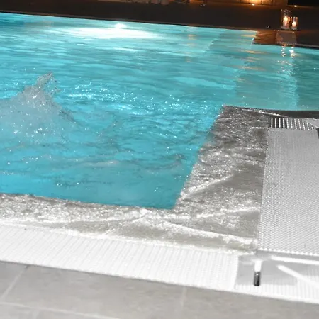 Dimora Savarino With Pool