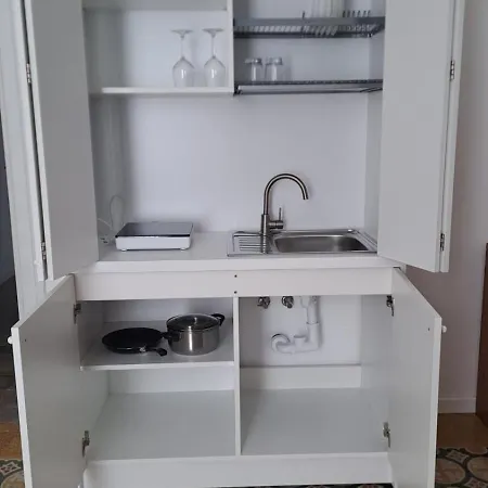 Dimora Savarino With Pool בית הארחה מרצאממי