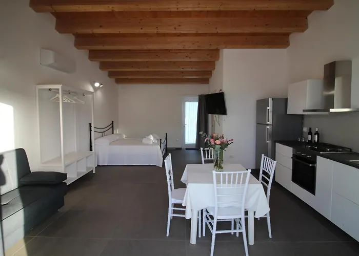 Dimora Savarino With Pool 4*