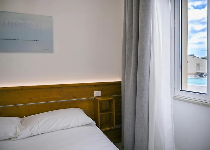 Dimora Savarino With Pool